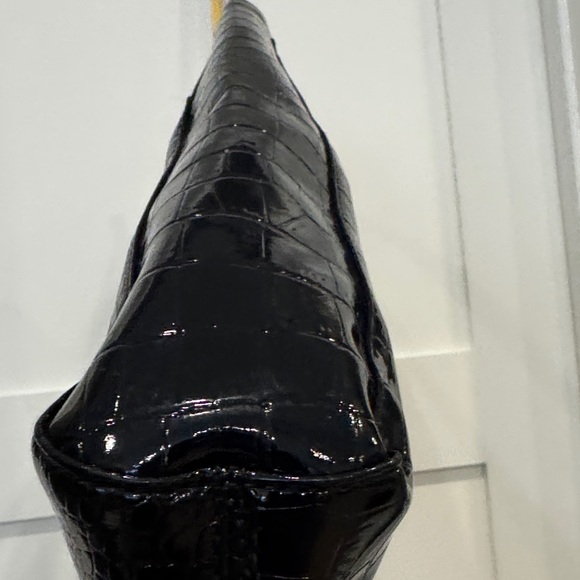 Jessica Elegant Black Tote with Tan Straps - Picture 9 of 11